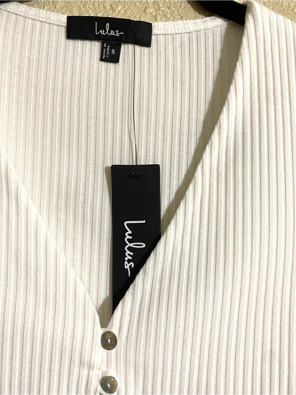 Lulus My Everyday Best White Ribbed Button Front Shirt Sleeve Top Size S NWT - Picture 8 of 11